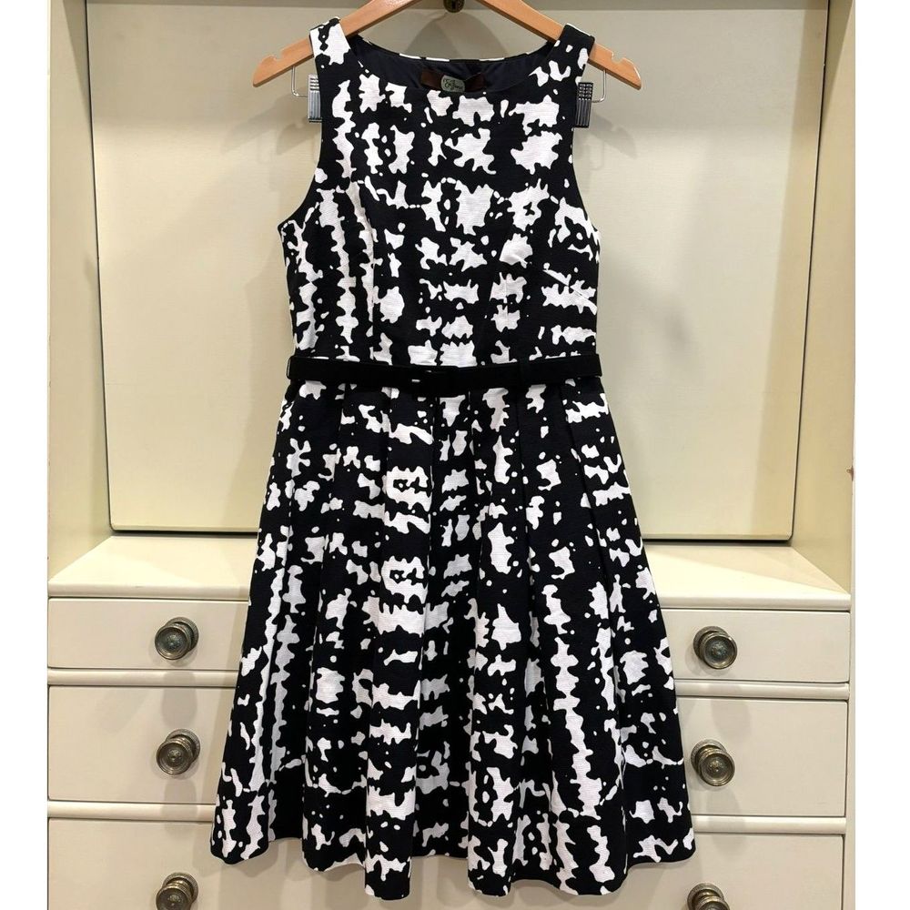 Eva Franco Anthropologie Fit and Flare Belted Dress Black White Size 6